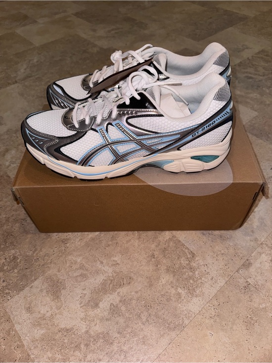 Asics Other - Asics GT-2160